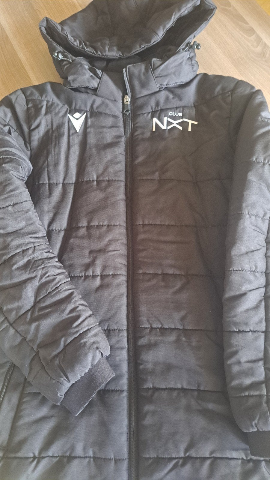Veste d'hiver CLUB NXT, MACRON, noire, taille S 12-14 ans, Enfants & Bébés, Vêtements enfant | Taille 176, Enlèvement ou Envoi
