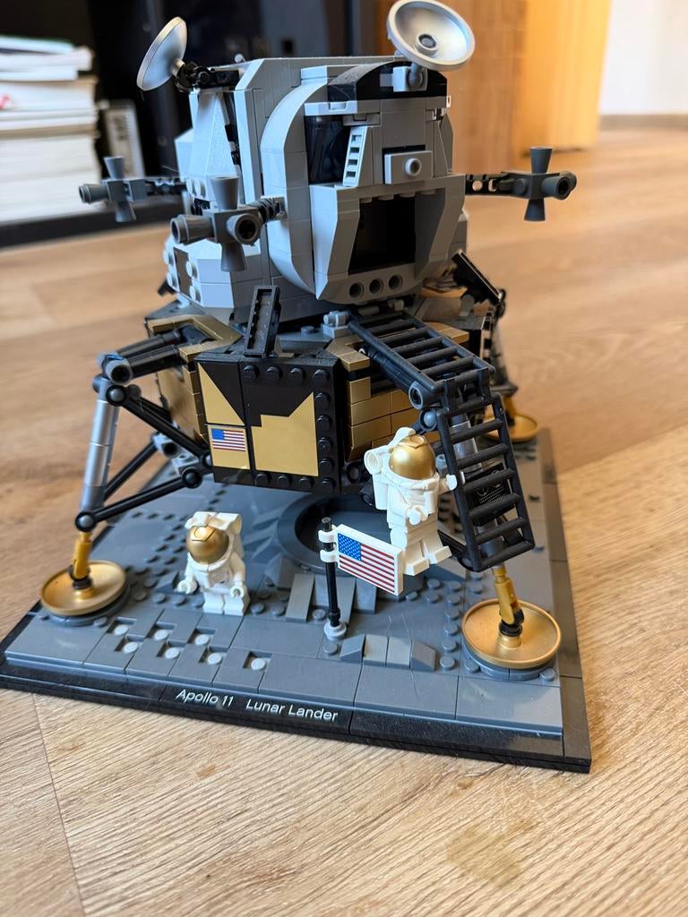 LEGO Creator Expert NASA Apollo 11 Lunar Lander 10266, Hobby en Vrije tijd, Modelbouw | Overige, Ophalen, Zo goed als nieuw