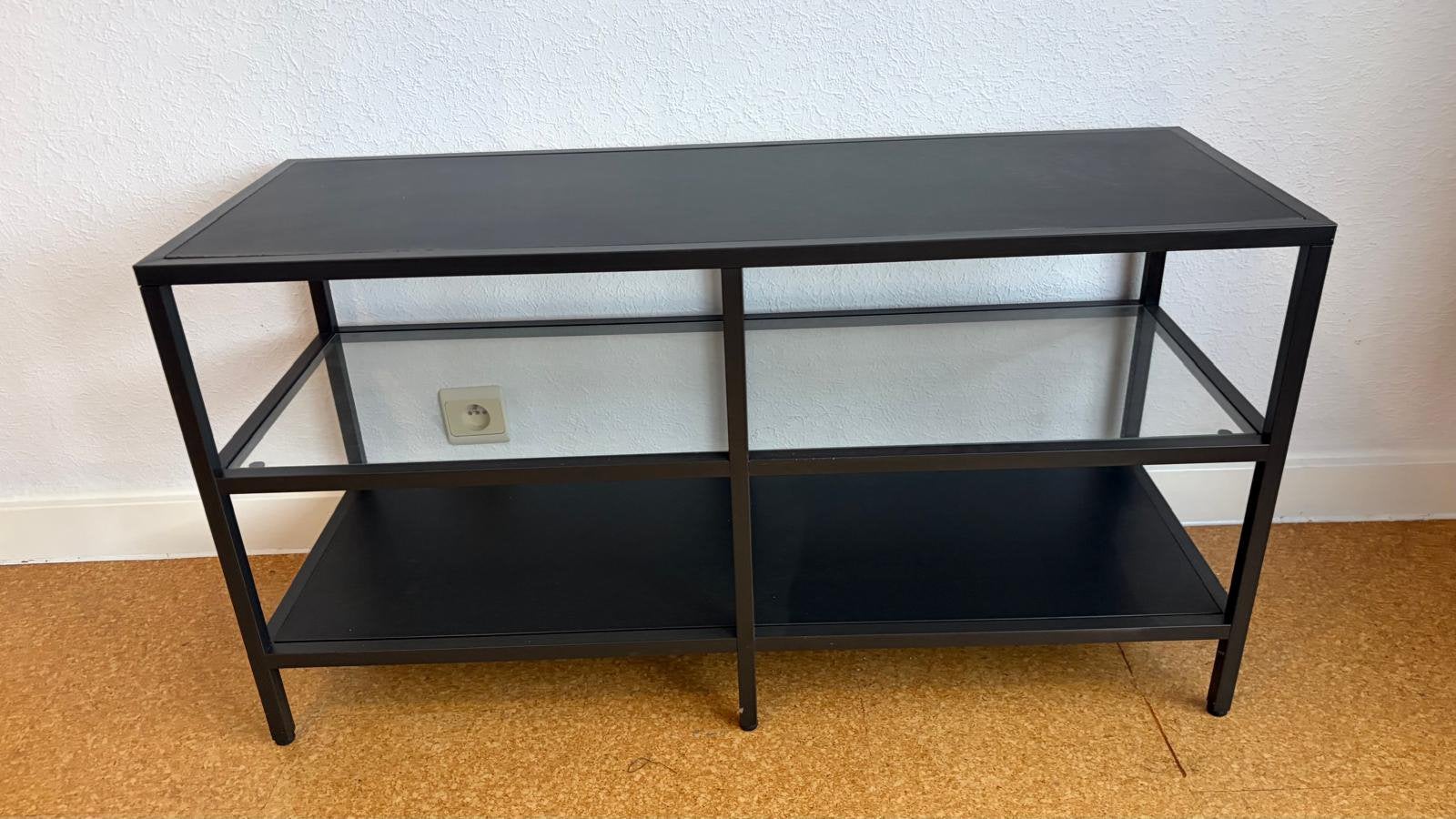 Tv kast, Enlèvement, Comme neuf