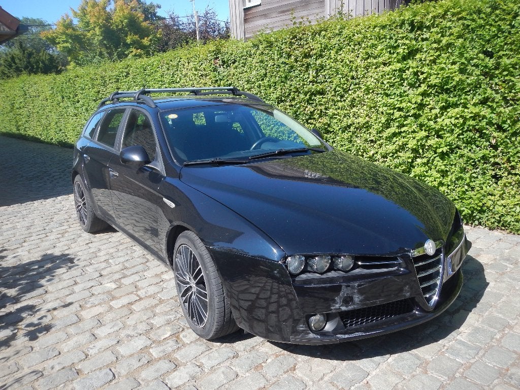 voiture, Autos, Alfa Romeo, Achat, Boîte manuelle, Noir, 5 portes