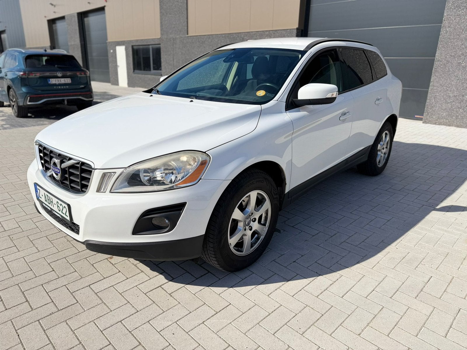 Volvo XC60 - 2.4d - AWD - eerste eigenaar - zeer proper!, Autos, Achat, Rétroviseurs extérieur chauffants, Entreprise, Boîte manuelle