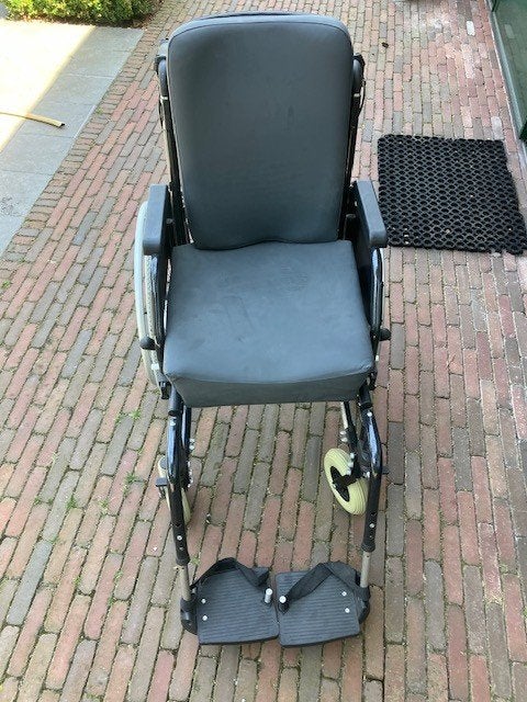rolstoel, Diversen, Ophalen, Inklapbaar, Zo goed als nieuw, Duwrolstoel