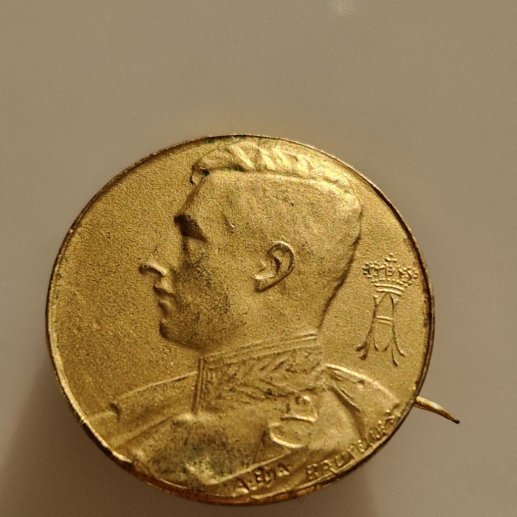 medaille , broche WO1  - Albert 1, Ophalen of Verzenden