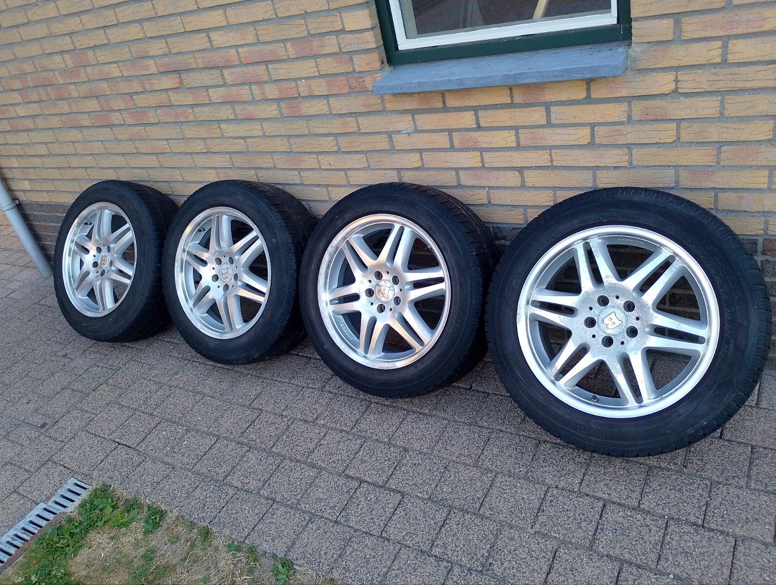 jantes Brabus monoblock VI originales avec pneus, Autos : Pièces & Accessoires, Pneus & Jantes, Pneus et Jantes, 18 pouces, Véhicule de tourisme