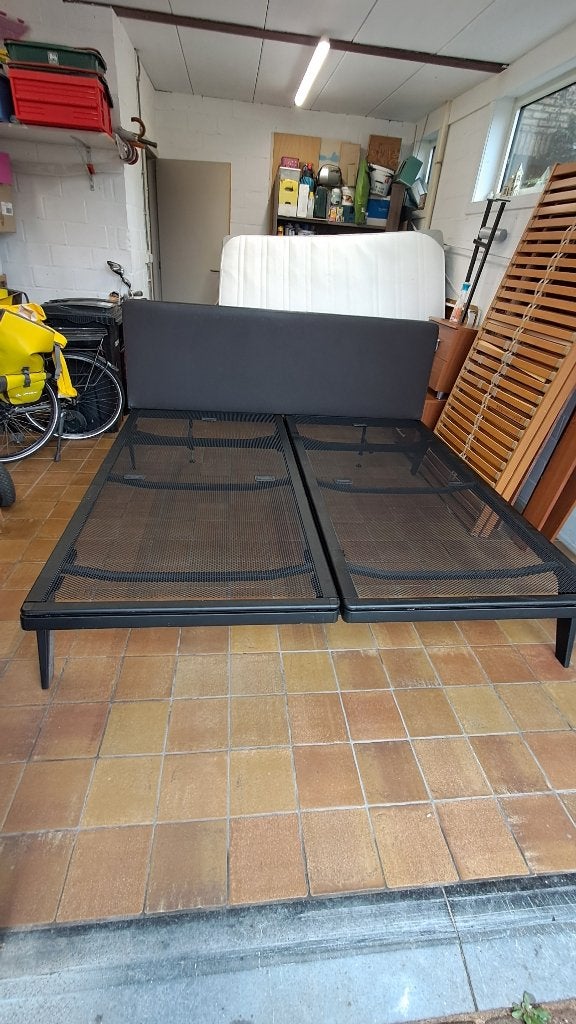 Bed, Autres dimensions, Comme neuf, Enlèvement, Modern