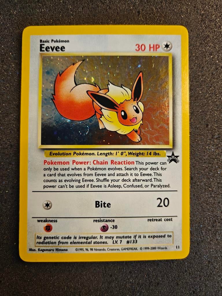 Eevee holo promo 11, Hobby en Vrije tijd, Verzamelkaartspellen | Pokémon, Ophalen of Verzenden