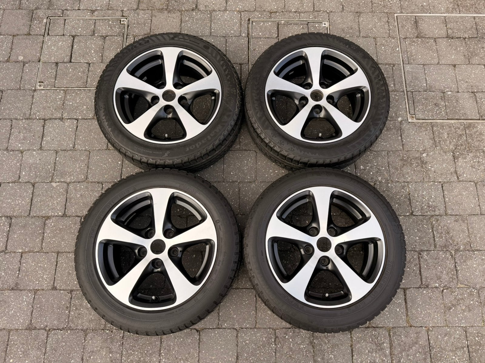 Bmw Borbet Velgen 5x120 + Banden 205/55R16, Auto-onderdelen, Ophalen, 16 inch, Banden en Velgen, 205 mm