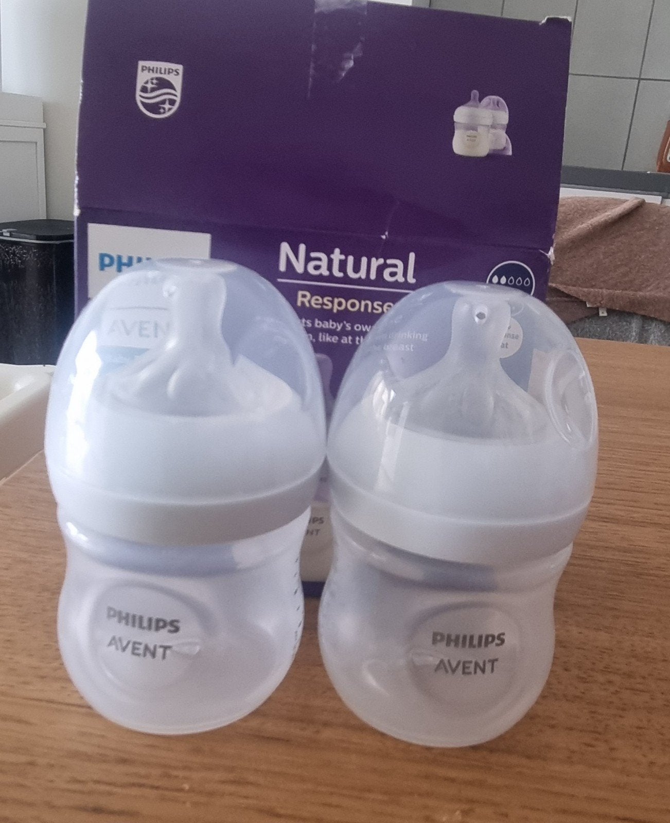 2 biberons Philips Avent Natural Response + 2 tétines neufs, Ophalen, Nieuw, Babyfles, Philips Avent