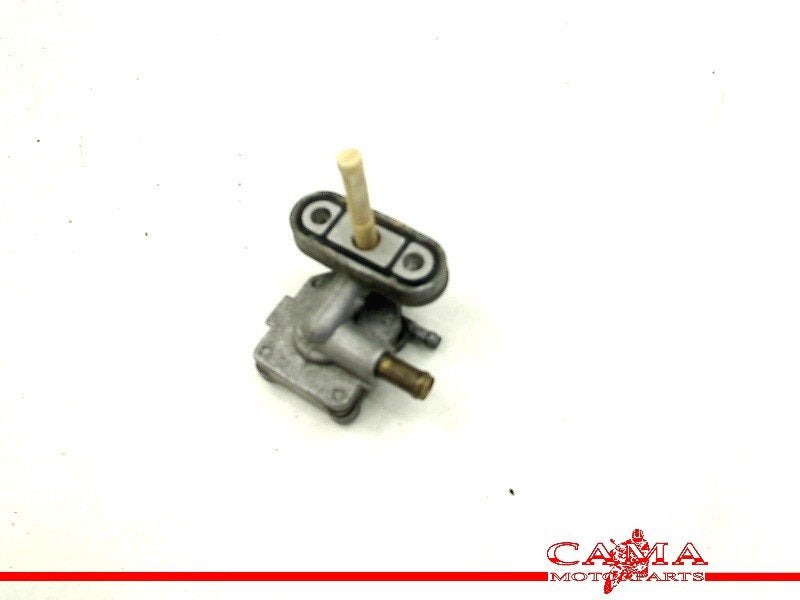 BENZINE KRAAN Yamaha XVS 1100 (01-1970/-), Yamaha Motor Europe N.V., Gebruikt, Customersupport@yamaha-motor.co.uk, Koolhovenlaan 101
1119 NC  Schiphol-Rijk, NL