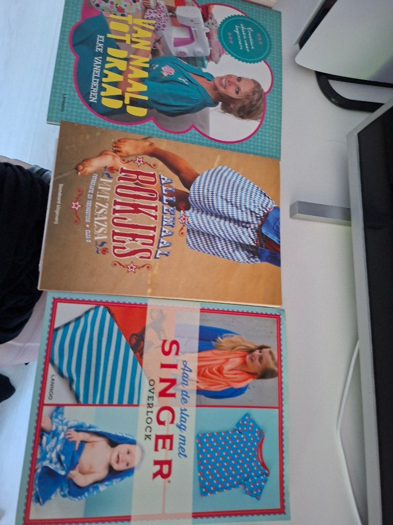 5 naai boeken, Ophalen of Verzenden, Zo goed als nieuw, Overige typen