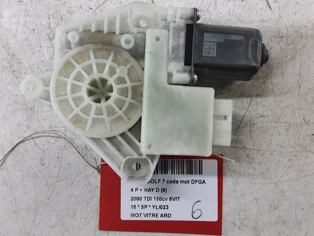 MOTEUR LEVE VITRE ELECTRIQUE ARRIÈRE DROIT Golf VII (AUA), Volkswagen, Mevr. I. Hauben, Utilisé, Arrière