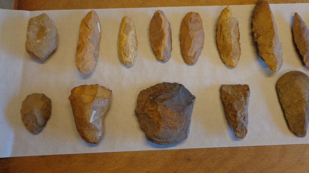 Prehistorische stenen Congo, Natuurlijk materiaal, Afrika, Overige typen, Handgemaakt