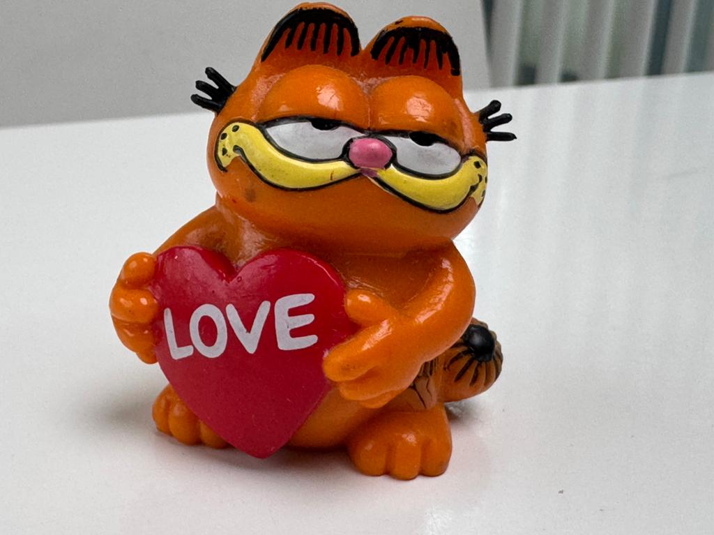 Garfield figuur Love - Bully, Verzamelen, Ophalen of Verzenden, Garfield, Zo goed als nieuw, Beeldje of Figuurtje
