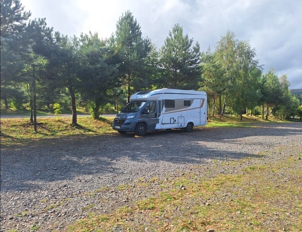 Mobilhome Burstner, Jusqu'à 4, 6 à 7 mètres, Fiat, Boîte manuelle