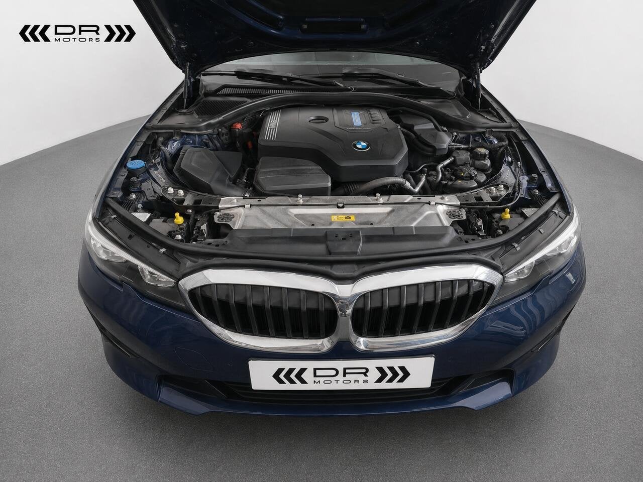 BMW 320 E - SPORTZETELS - VERWARMD STUUR EN ZETEL, Auto's, 0 min, Euro 6, Break, Hybride Elektrisch/Benzine