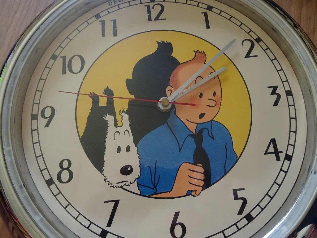 De klok van Demons & Wonders - Kuifje en Snowy - Hergé, Verzamelen, Ophalen of Verzenden, Kuifje, Zo goed als nieuw, Beeldje of Figuurtje