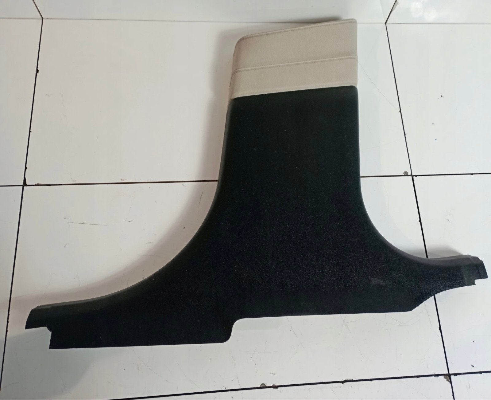 BMW F07 GT 2 onderste B-stijlen leer, Auto-onderdelen, Interieur en Bekleding, Ophalen, Gebruikt, BMW