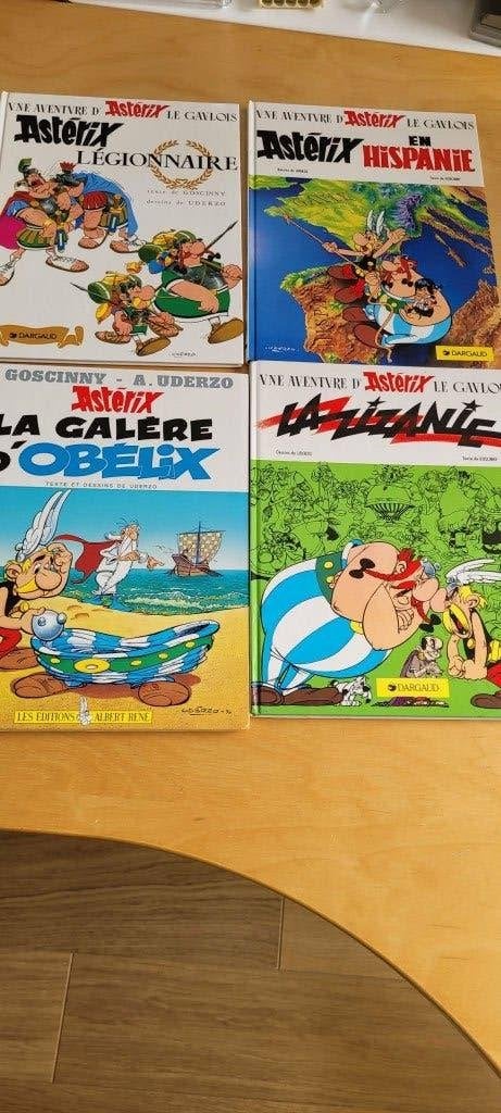 Astérix stripboek set van 4, Boeken, Goscinny & Uderzo, Meerdere stripboeken, Ophalen, Gelezen