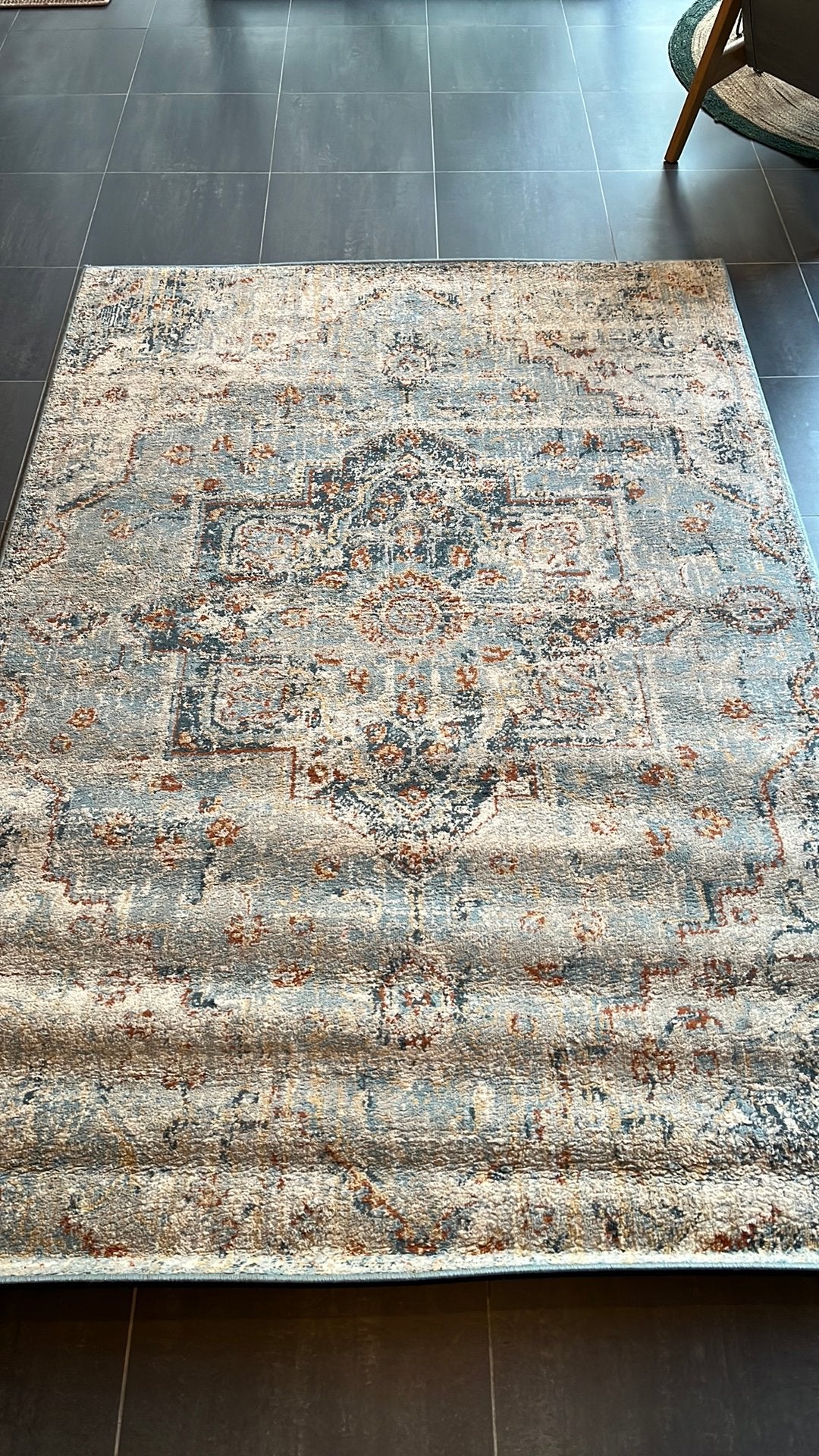 Mooi tapijt 160x235 (Onsevig Ikea), Huis en Inrichting, Stoffering | Tapijten en Vloerkleden, Ophalen, Gebruikt, Blauw, Perzisch