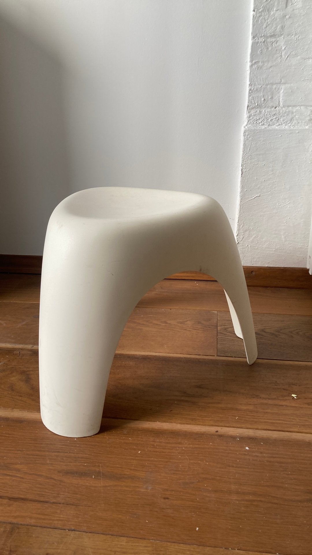 Vitra Elephant kruk, Huis en Inrichting, Krukjes, Zo goed als nieuw, Ophalen
