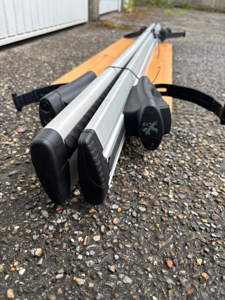 Barres de toit Thule Wingbars pour rails de toit ouverts,, Enlèvement, Comme neuf