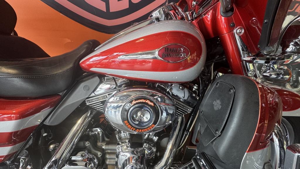 Harley-Davidson Chopper ULTRA LIMITED CVO (bj 2009), Motoren, 1802 cc, Cruise Control, Overig