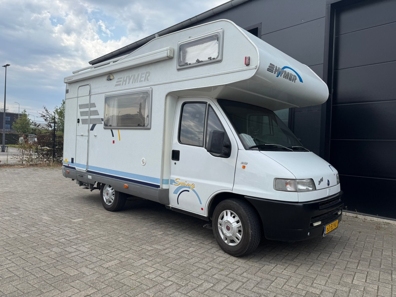 Hymer Swing 2.8 1999, Siège de train, Jusqu'à 4, Fiat, Boîte manuelle