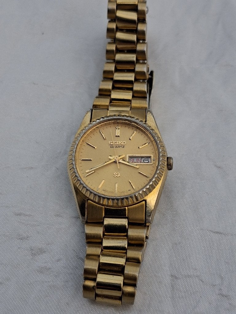 Montre Seiko pour femme, Bijoux, Sacs & Beauté, Montre-bracelet, Seiko, Enlèvement ou Envoi, Comme neuf