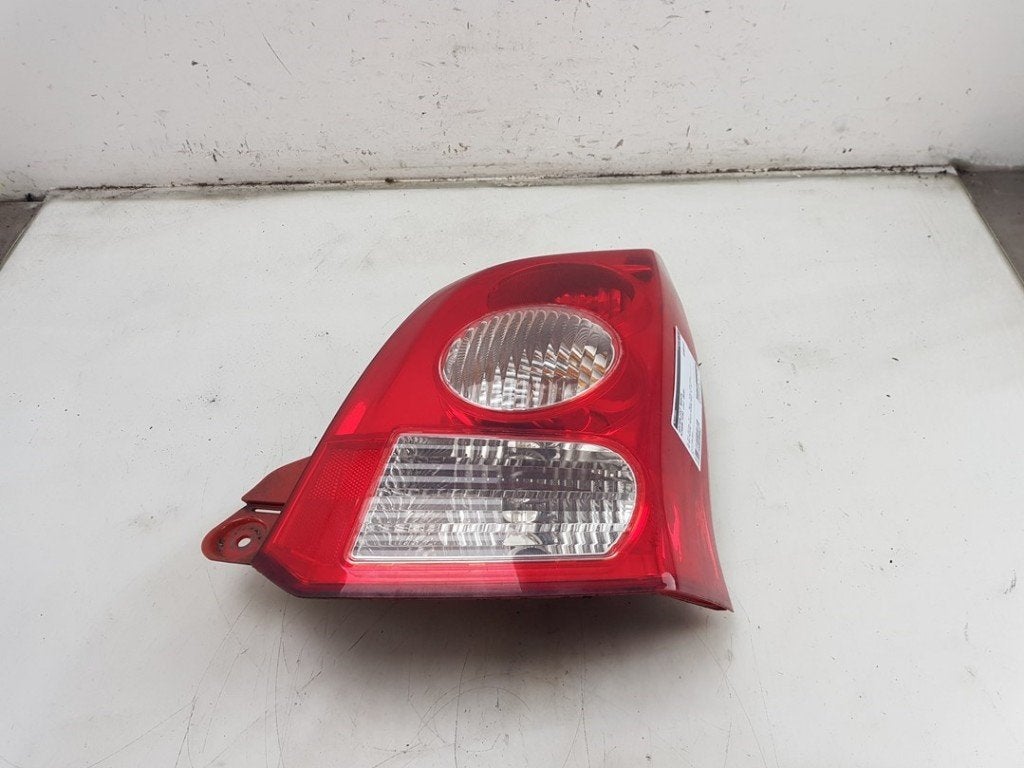FEU ARRIÈRE DROIT Pixo (D31S) (|22017092|265504A00F|), Utilisé, Nissan