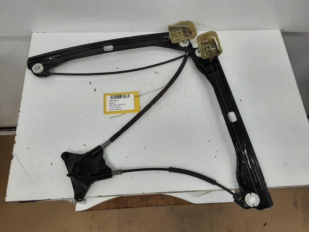VITRE MECANISME AVANT DROIT Skoda Rapid (01-2012/03-2022), Autos : Pièces & Accessoires, Utilisé, Info@skoda-auto.de, Skoda, Max-Planck-Straße  3-5
64331  Weiterstadt, DE