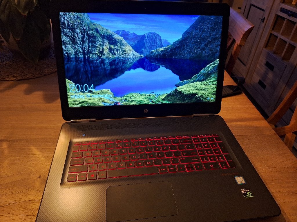 Hp omen 17 gaming laptop (i5 / GTX 960M) + Tas & Lader, Computers en Software, Ophalen, Hp, 2 tot 3 Ghz, Qwerty