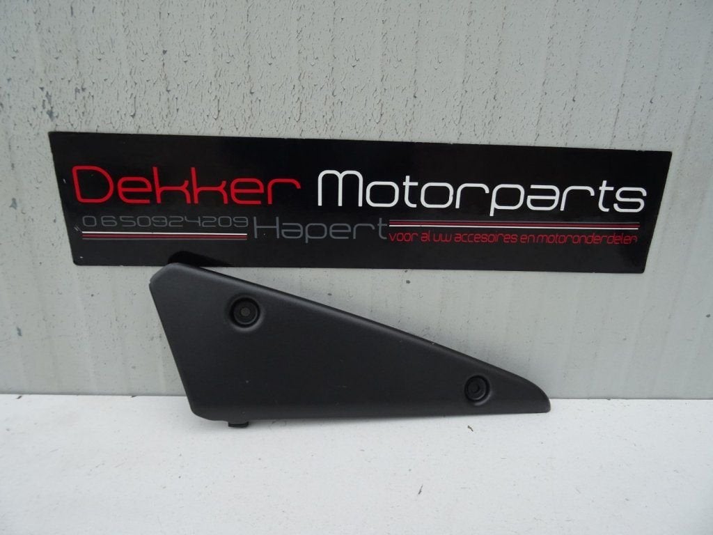 Rechter Uitlaat afwerkkap Kawasaki ZX6R 2009-2010-2011-2012, Gebruikt, -, -, Ophalen of Verzenden