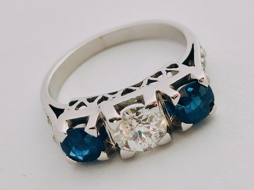 Artdeco ring met diamanten 1,01kt en saffieren 1,19kt, Handtassen en Accessoires, Ringen, Ophalen of Verzenden, Zo goed als nieuw
