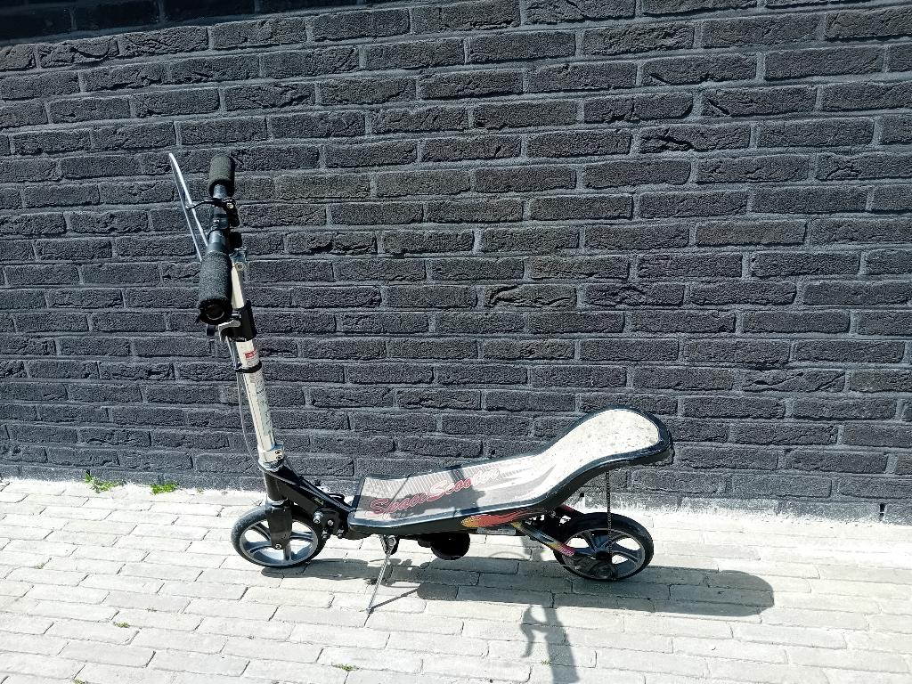 Space scooter pompstep, Fietsen en Brommers, Steps, Ophalen, Gebruikt, Gewone step, Space Scooter