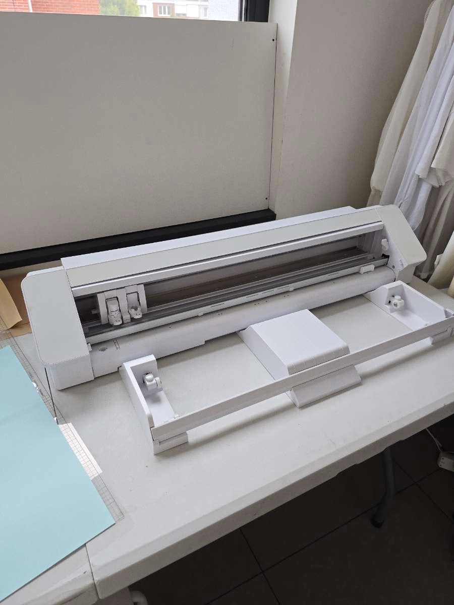 Silhouette Cameo 4 Pro, Hobby en Vrije tijd, Knutselen, Zo goed als nieuw, Machine, Silhouette, Wit, Ophalen
