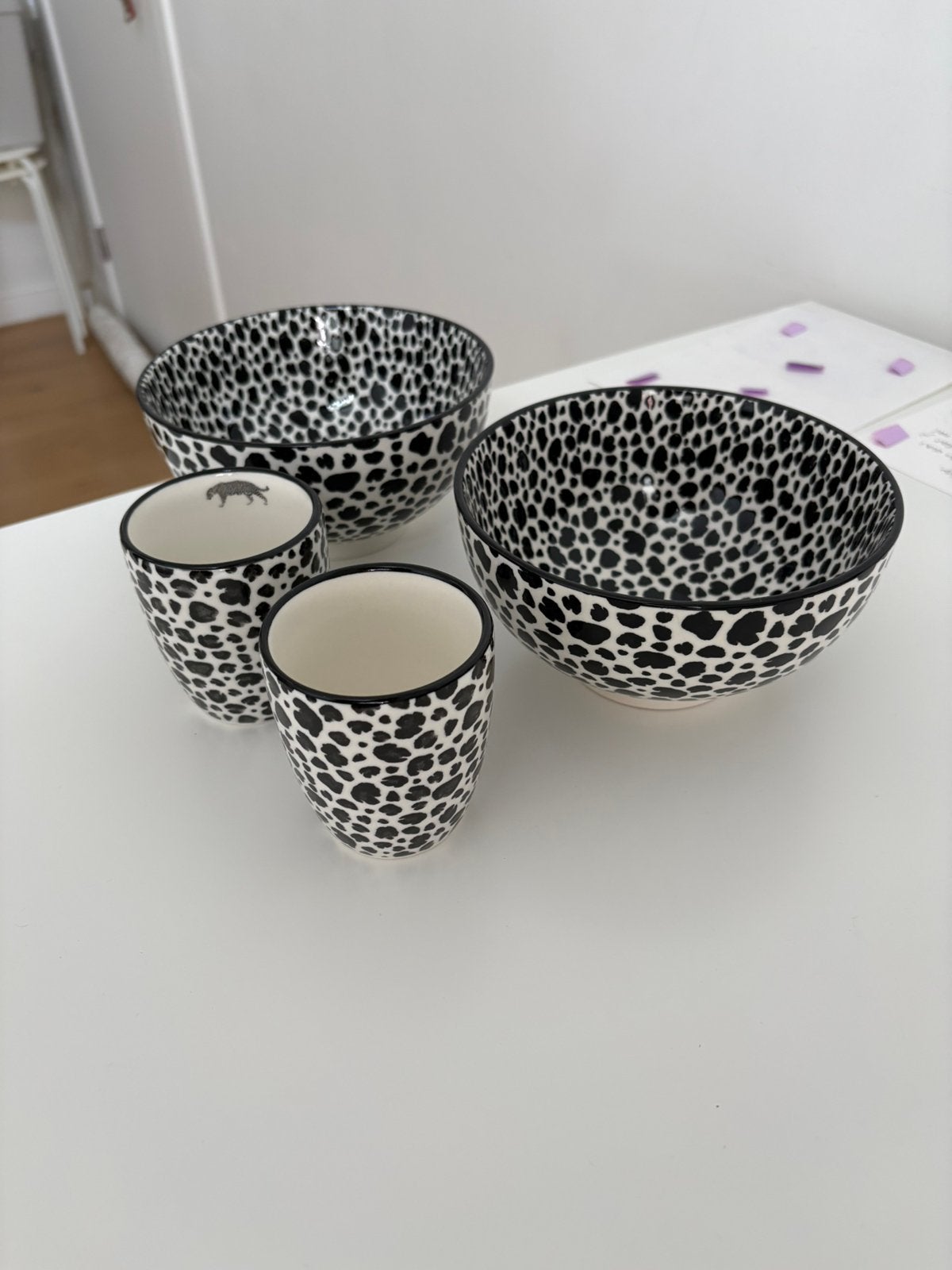 Servies 2 kommen en 2 kopjes, Overige merken, Ophalen of Verzenden, Zo goed als nieuw, Kom(men)