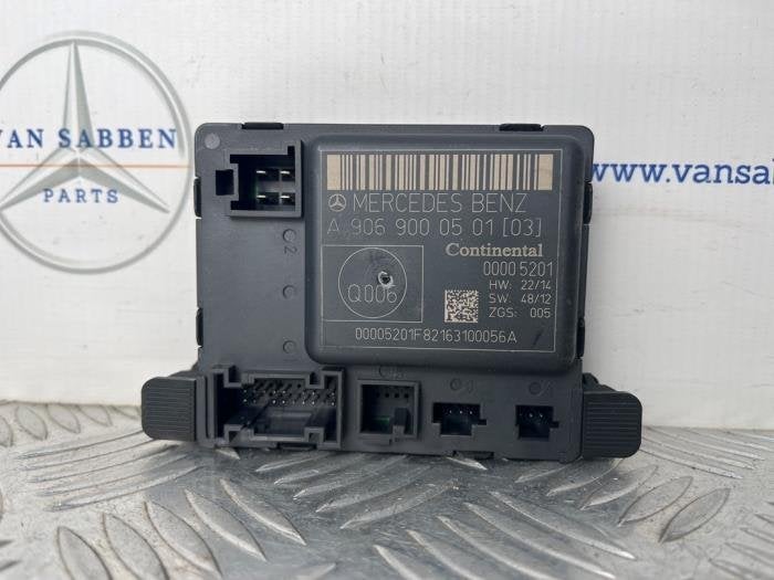 Centrale Deurvergrendelings Module van een Mercedes Sprinter, Gebruikt, -, -, 3 maanden garantie