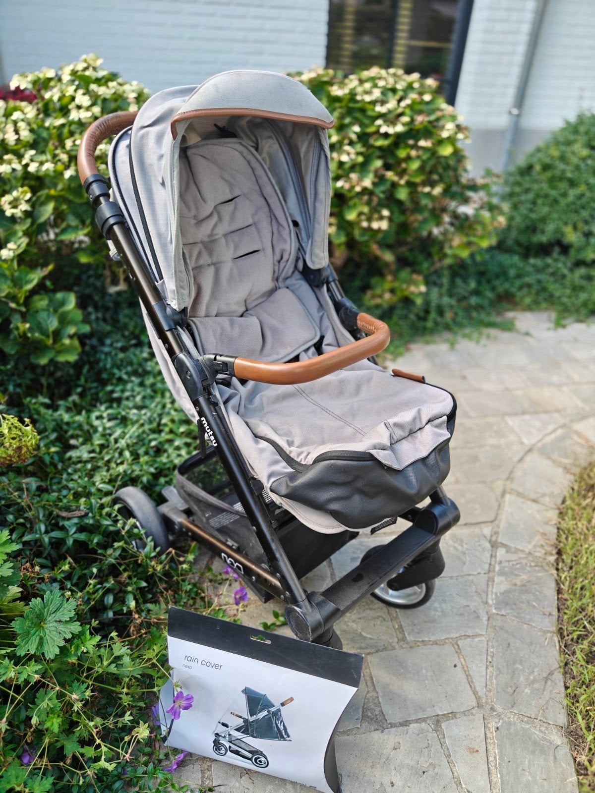 Buggy Mutsy Nexo incl wintervoetenzak/ regenhoes, Kinderen en Baby's, Ophalen, Zo goed als nieuw, Overige merken, Regenhoes