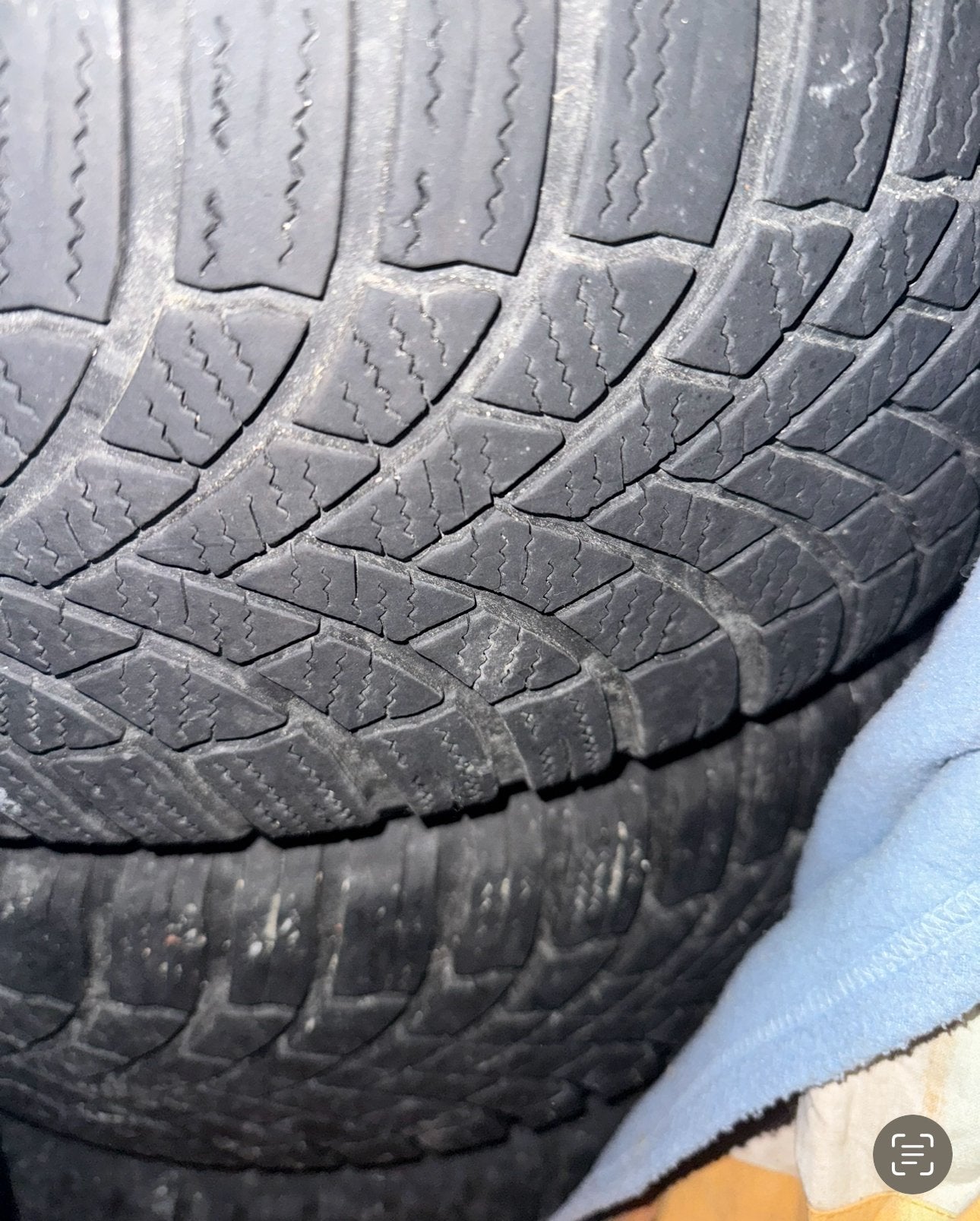 Roues hiver 16pouce année 2020 mise une seule fois, Enlèvement, Utilisé
