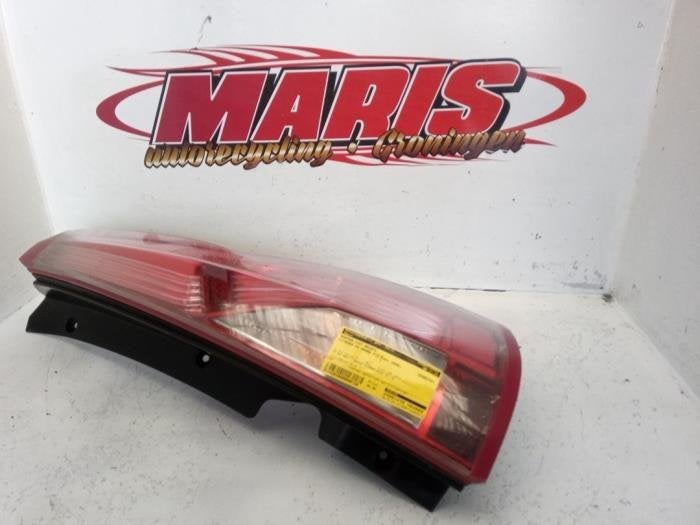 Feu arrière droit d'un Citroen C4 Grand Picasso, Autos : Pièces & Accessoires, -, 3 mois de garantie, Utilisé, -