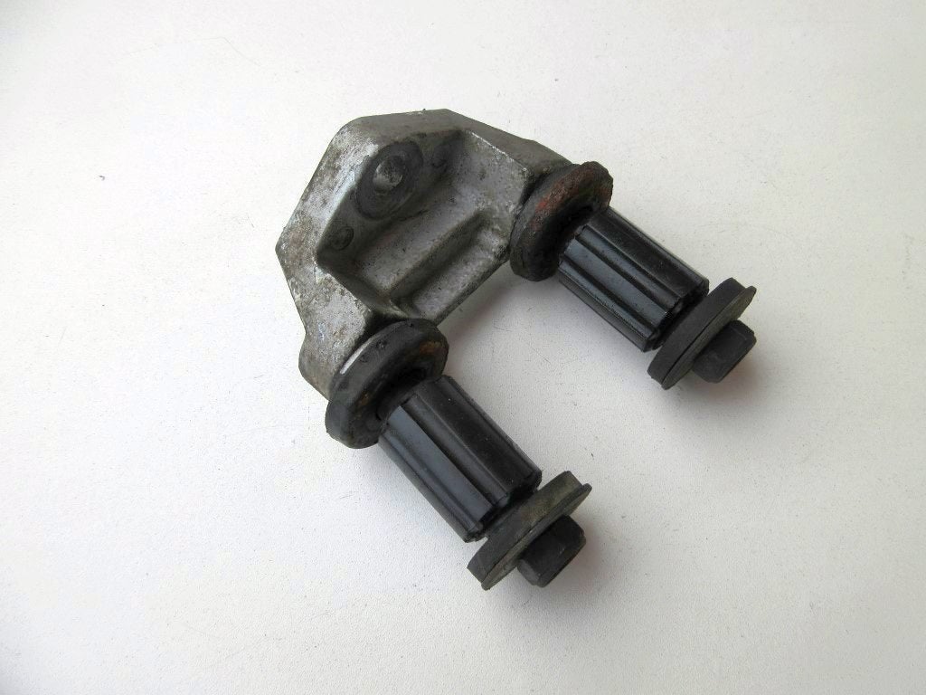 Kawasaki ZX10 motorsteun ophanging motor steun rubber ZX 10, Enlèvement ou Envoi, Utilisé