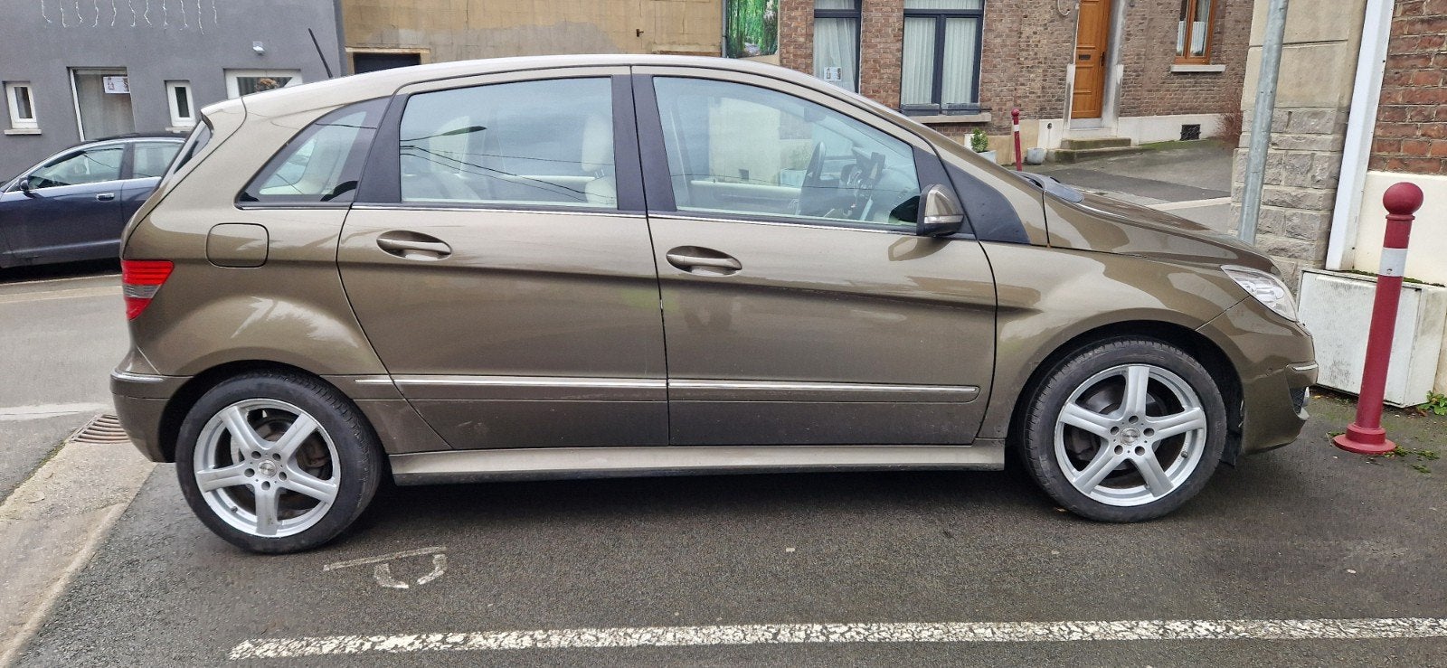 Mercedes b 220 de 2009, Autos, Mercedes-Benz, Cuir, Achat, Classe B, Automatique