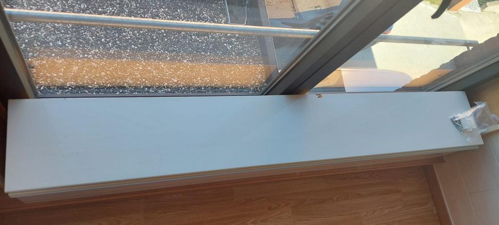 Ikea wandkast, Ophalen, Zo goed als nieuw