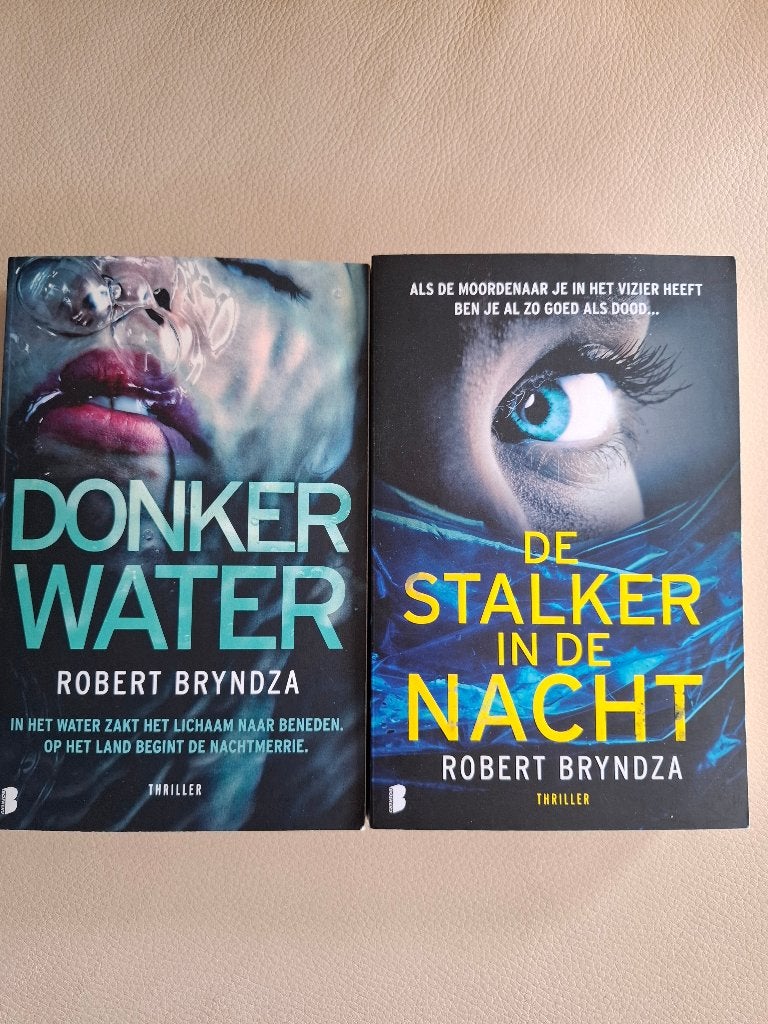 Thrillers van Robert Bryndza, Boeken, Thrillers, Ophalen of Verzenden, Gelezen, Robert Bryndza
