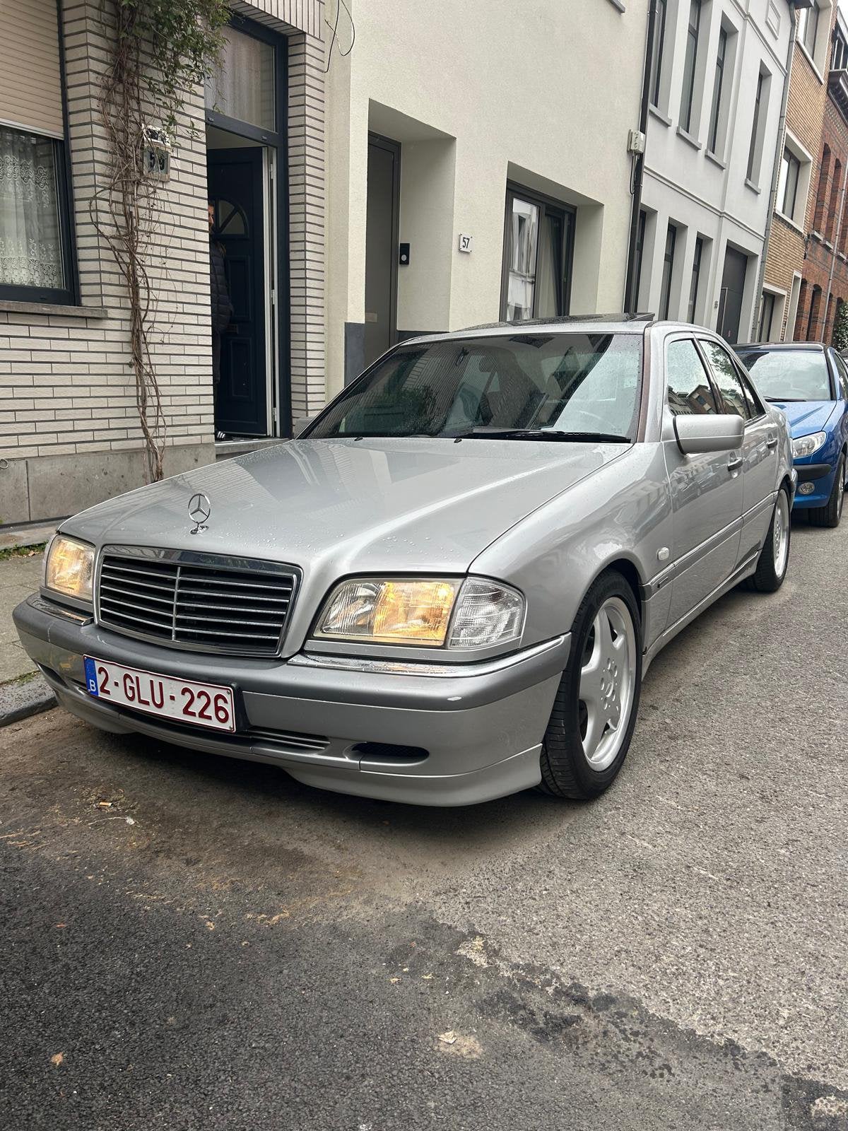 Mercedes C klasse 200 Elegance W202 benzine 1999, Auto's, Mercedes-Benz, 4 deurs, Zwart, 4 cilinders, Particulier