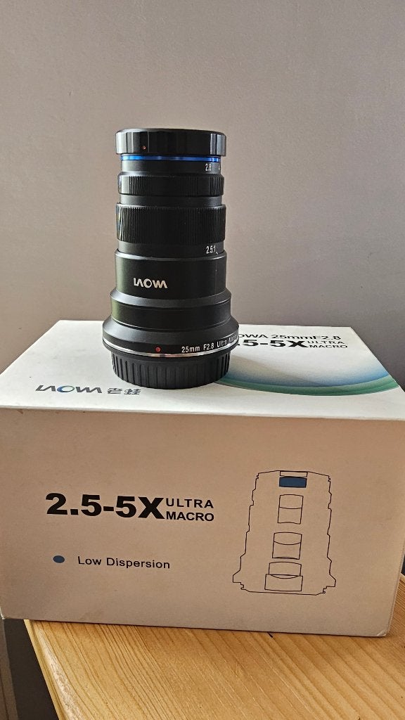 Laowa 25 mm f/2.8 Ultra Macro 2,5–5 – Canon EF ou Fujifilm, 25 mm, Comme neuf, Objectif macro, Canon EF