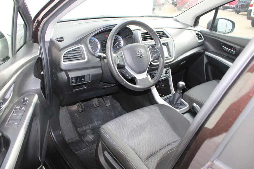 Suzuki SX4 1.6i Pano/Airco/Cruise 3 JAAR garantie!, Auto's, 1730 kg, Bluetooth, Gebruikt, 4 cilinders
