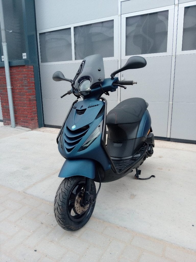 Piaggio Zip 4T B-klasse Mat Blauw | Full Led | Garantie ✅, Fietsen en Brommers, Handleidingen en Instructieboekjes, Ophalen of Verzenden