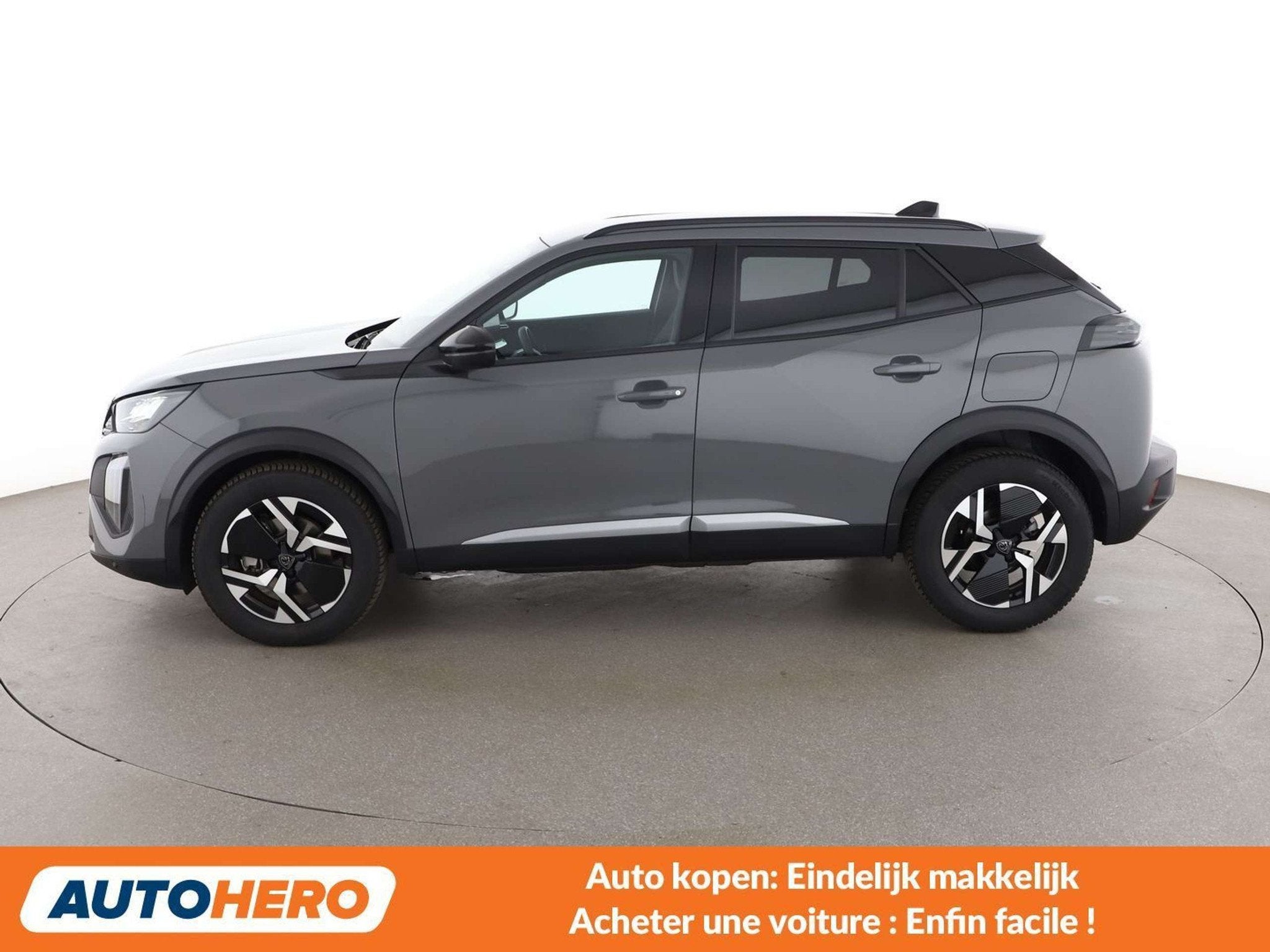 Peugeot 2008 1.2 Mild-Hybrid Allure (bj 2025, automaat), Gebruikt, 1199 cc, 5 zetels, 5 deurs