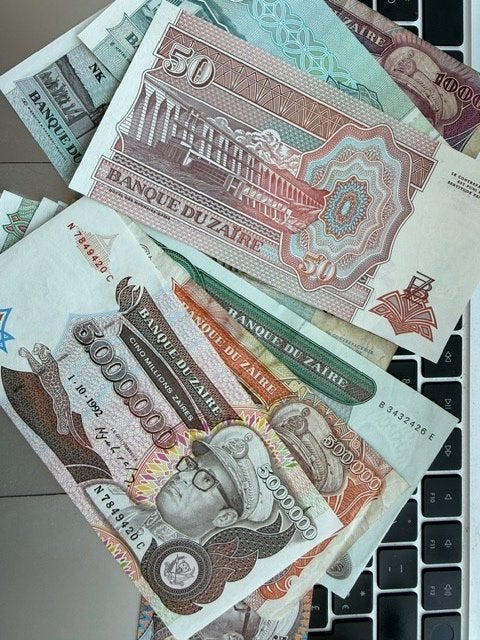 17 Zaïre biljetten UNC, Postzegels en Munten, Bankbiljetten | Afrika, Verzenden, Overige landen, Setje